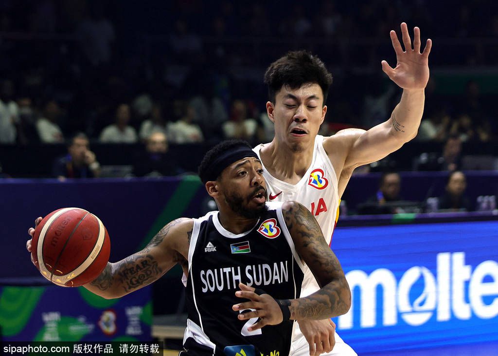 票房专家相信该片全球票房不会超过4亿，该片此次院线发行会亏损5000万-1亿美元